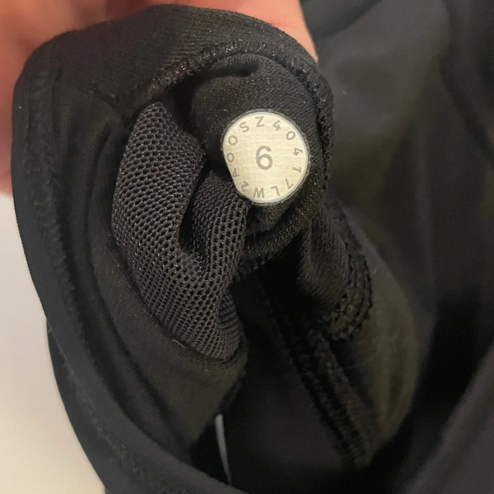 lululemon athletica beautiful black